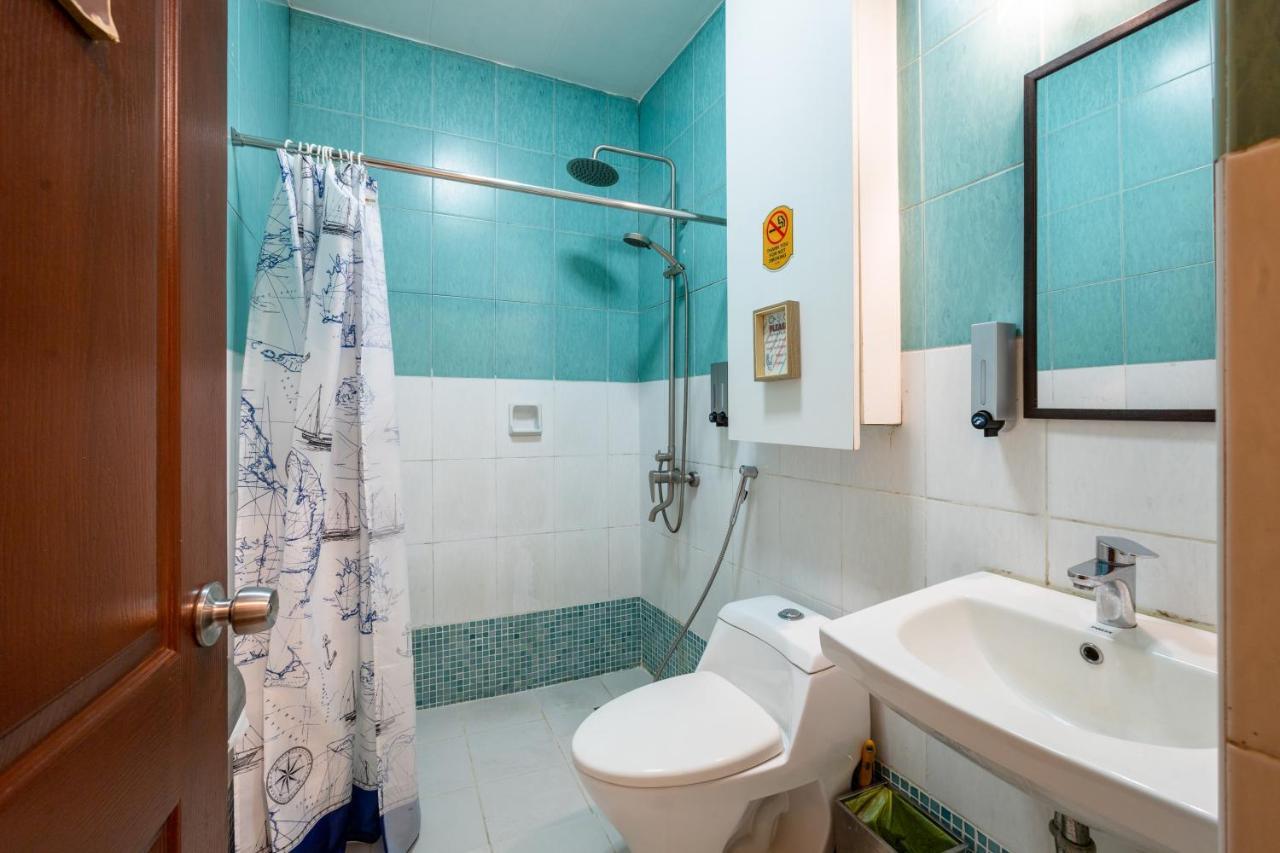 Casa Heradurra Uno/Dos Manila Luaran gambar