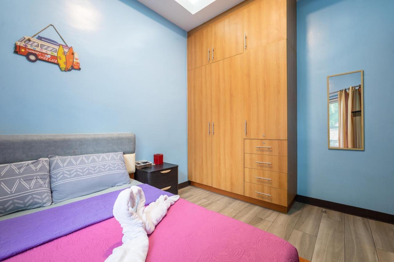 Casa Heradurra Uno/Dos Manila Luaran gambar