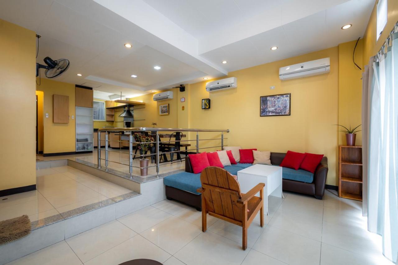 Casa Heradurra Uno/Dos Manila Luaran gambar