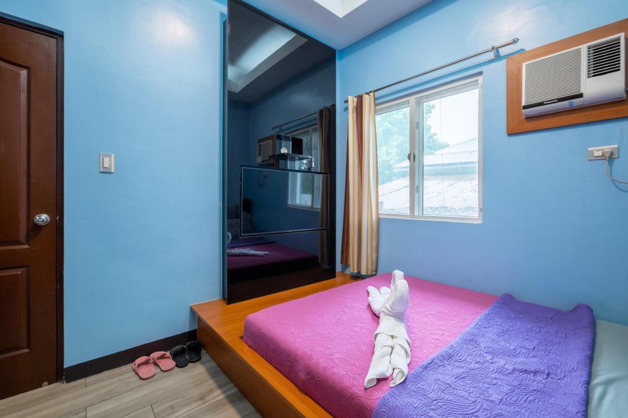 Casa Heradurra Uno/Dos Manila Luaran gambar